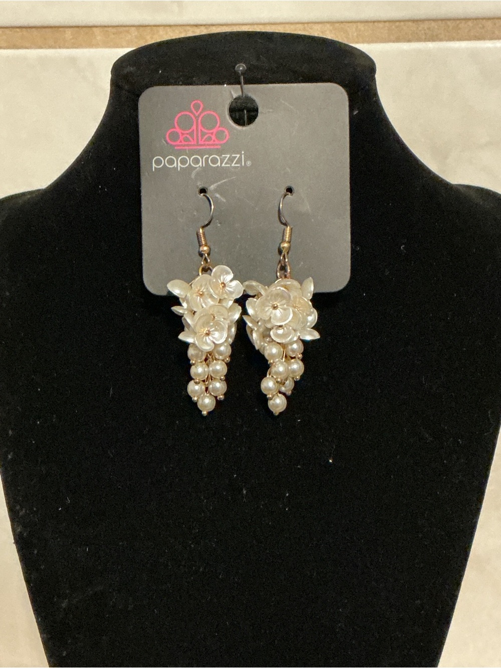 Paparazzi Cream Floral Pearl Drop Earrings